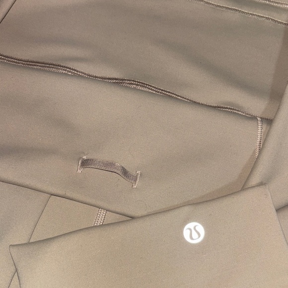 Lululemon Wunder Train High Rise Tight - Picture 4 of 5